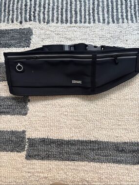 Black Waist Pack - Slim Running Belt NWOT